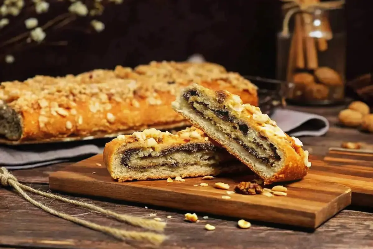 Backen wie Oma: Leckerer Mohnstriezel – Rezept und Zubereitung