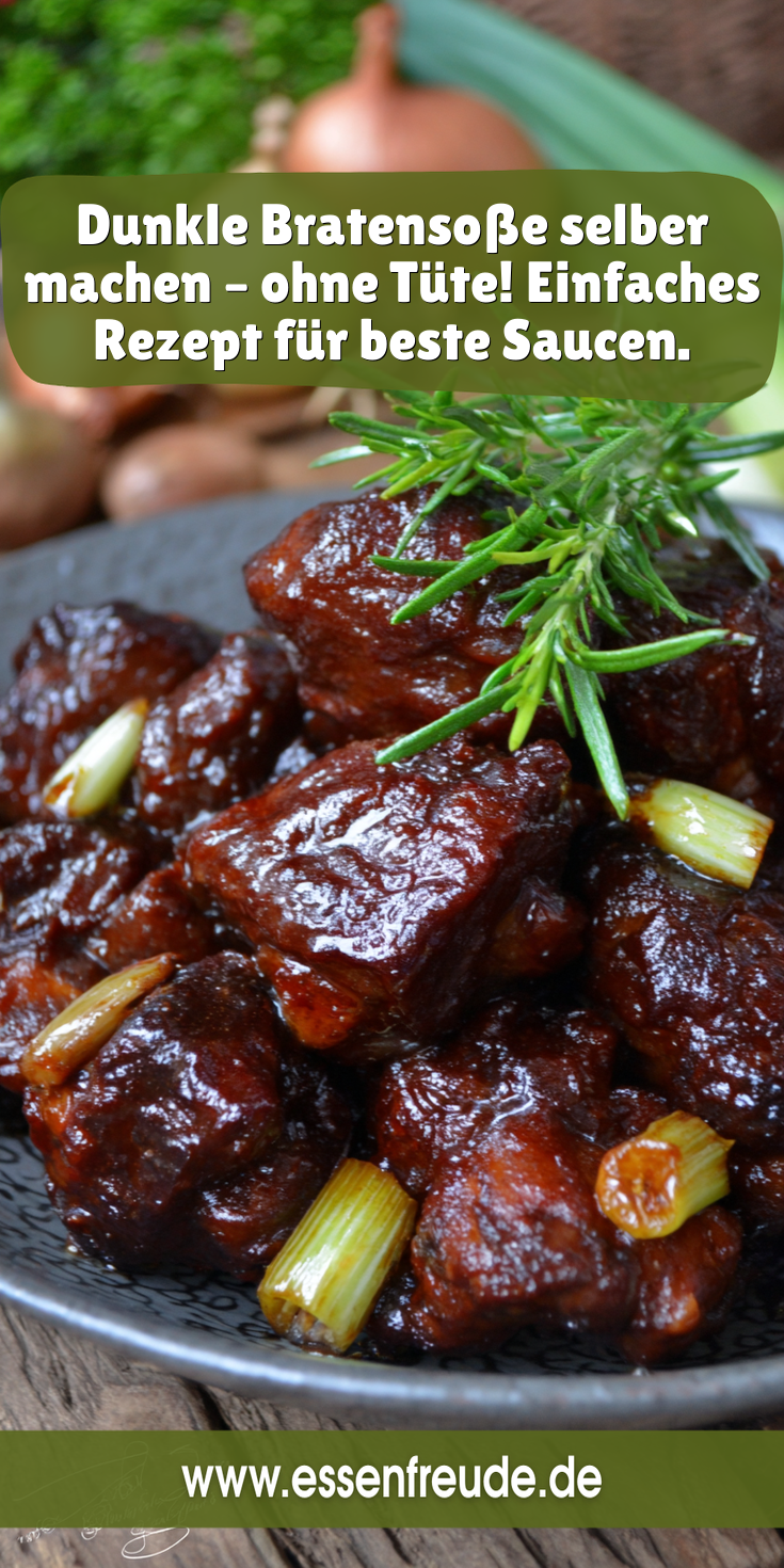 Dunkle Bratensoße selber machen (Ohne Tüte!) | Beste Saucen Rezepte 2026